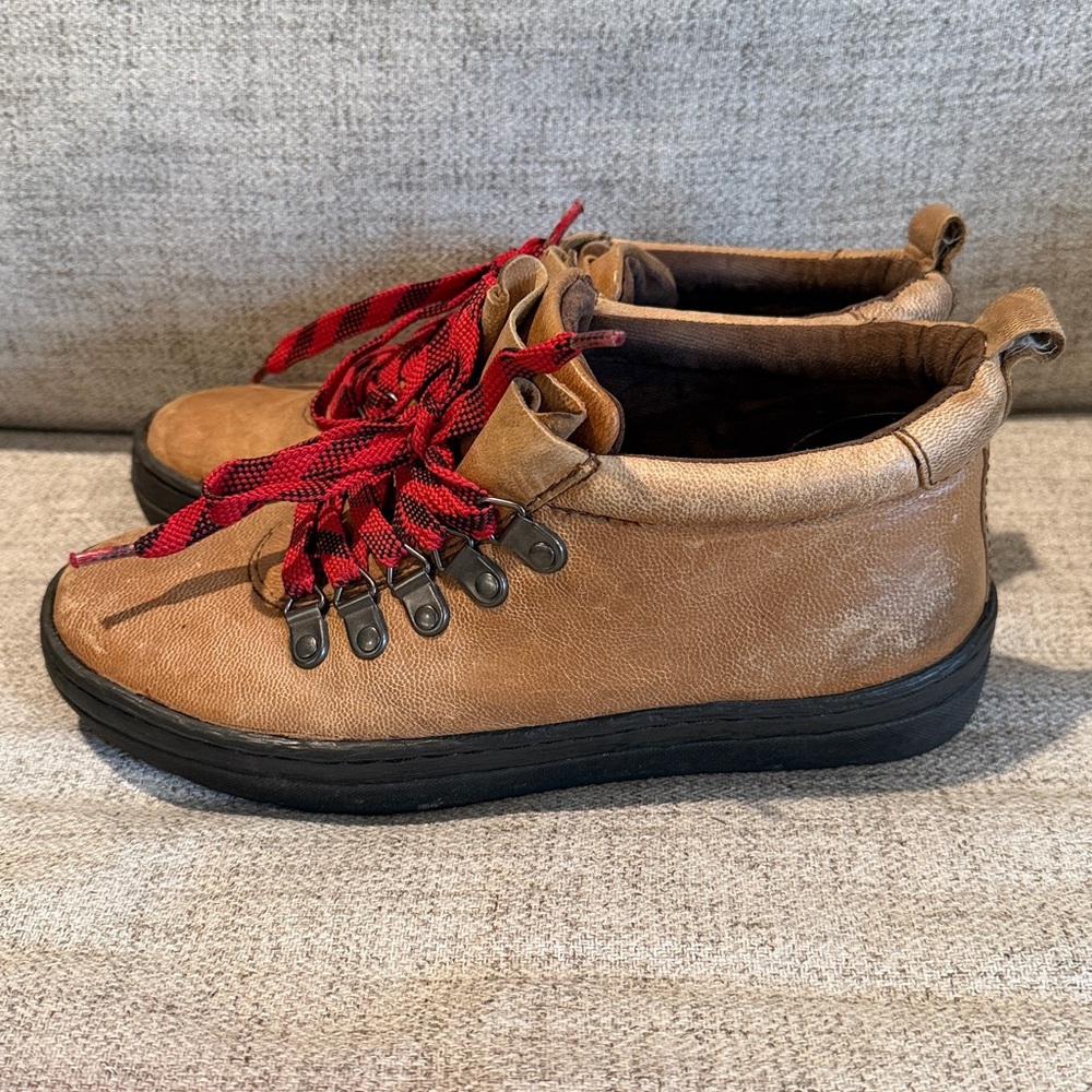 OTBT Green Lake Boots Hiking Used Size 7M - Picture 3 of 10